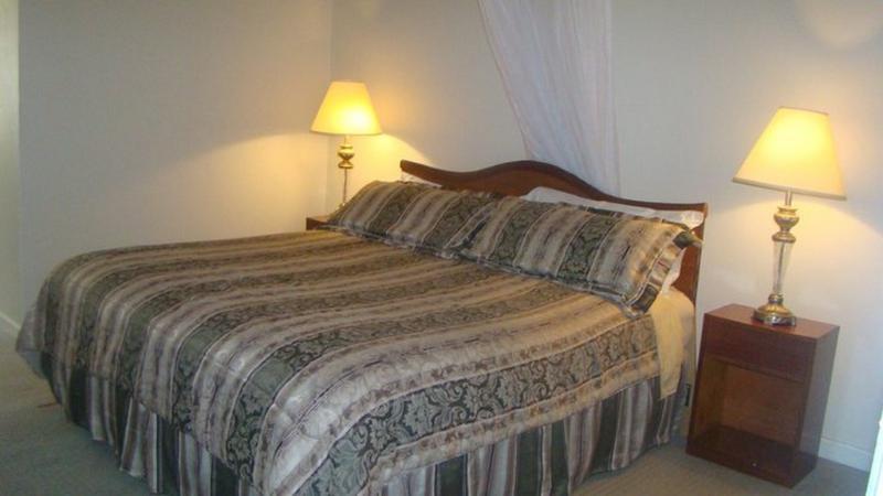 Executive Airport Hotel Энтеббе Экстерьер фото