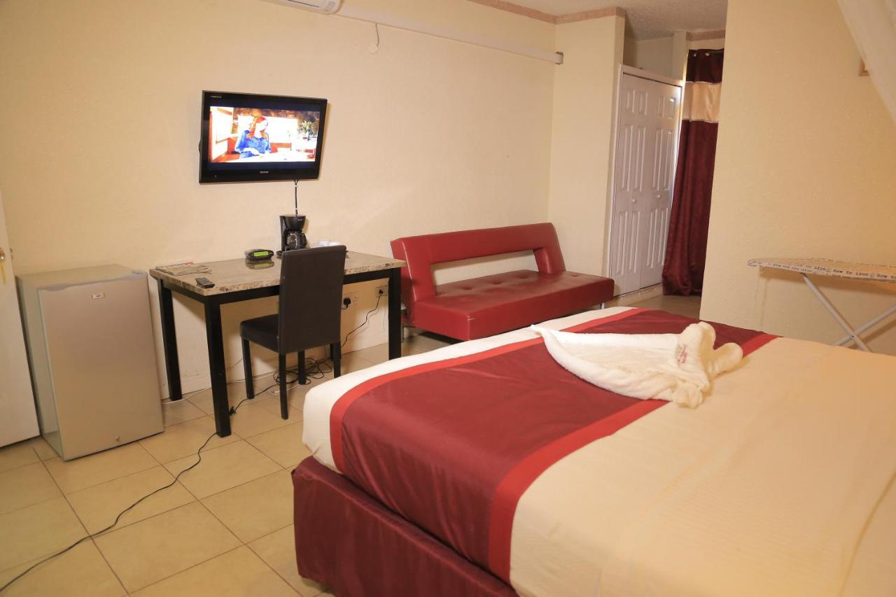 Executive Airport Hotel Энтеббе Экстерьер фото