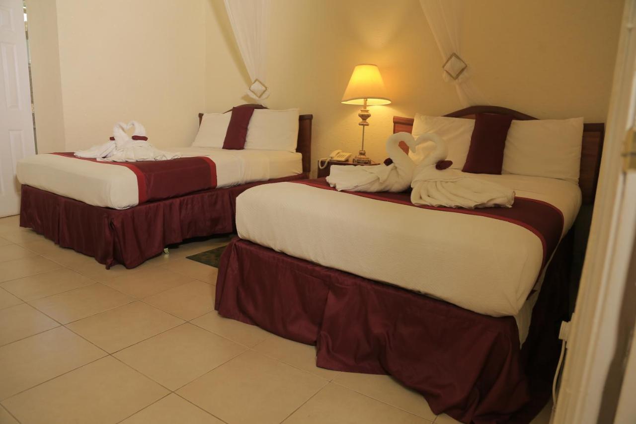 Executive Airport Hotel Энтеббе Экстерьер фото