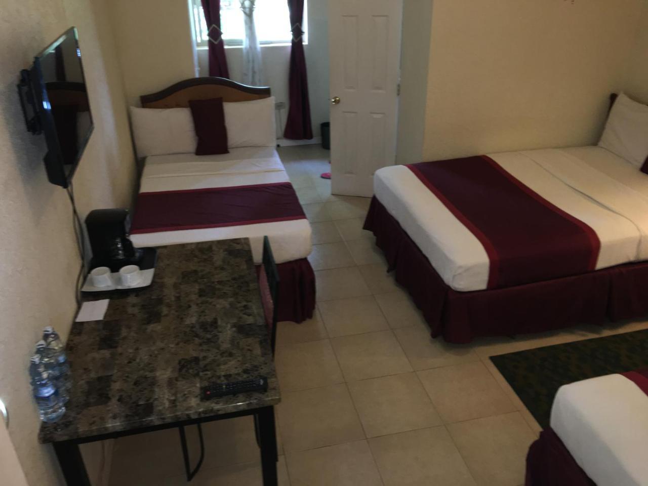 Executive Airport Hotel Энтеббе Экстерьер фото